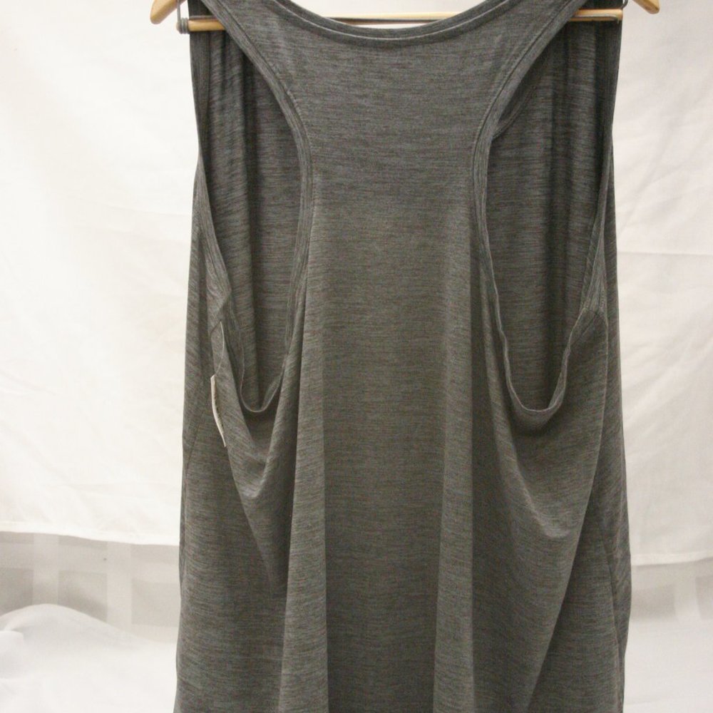 Amazon Essentials Raceback Tank Top - Picture 2 of 2